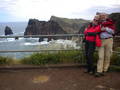 Foto Wir vor  Felsen in Madeira, 2011.JPG